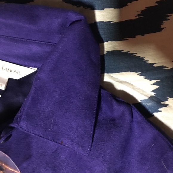 🦋NWT velvet Button down shirt - Picture 6 of 6